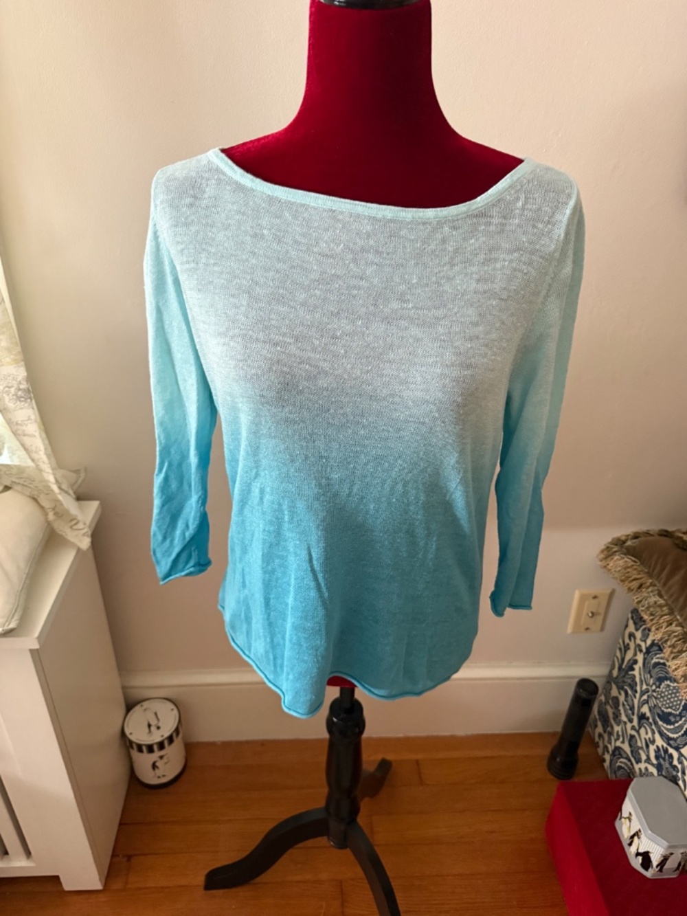 Eddie Bauer wms Blue 3/4 length sleeve Top size Med